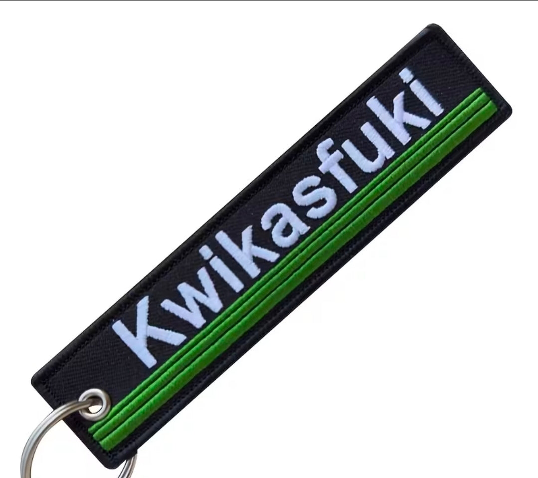 Kwikasfuki broderad nyckelring